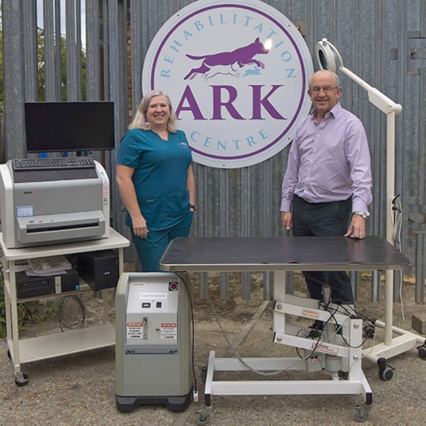 Ark Vets donates vital equipment to Ukraine vets